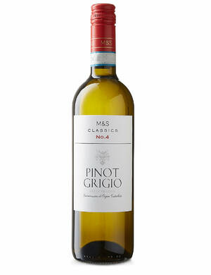 marksandspencer_vino Classics_ Pinot Grigio_Italie_149,9Kc (2).jpg